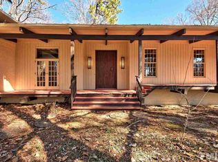 302 N Estes Dr, Chapel Hill, NC 27514