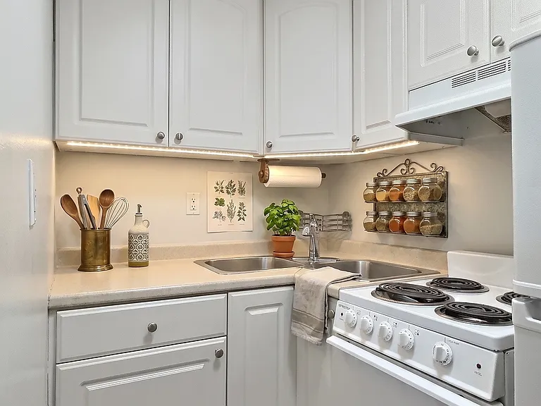 131 State St #1 — Photo 2