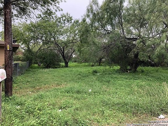 3rd image of 7711 Glasgow Dr