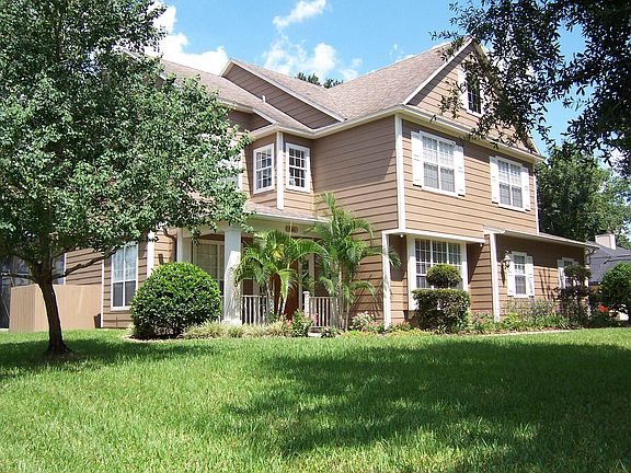 Beautiful Front Yard