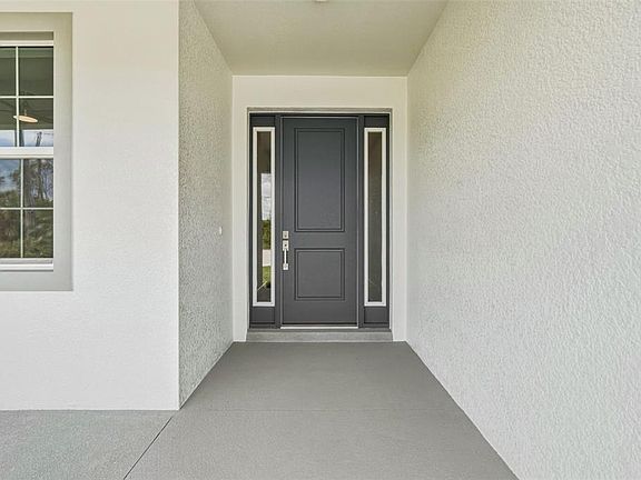 3rd image of 141 Swan Dr