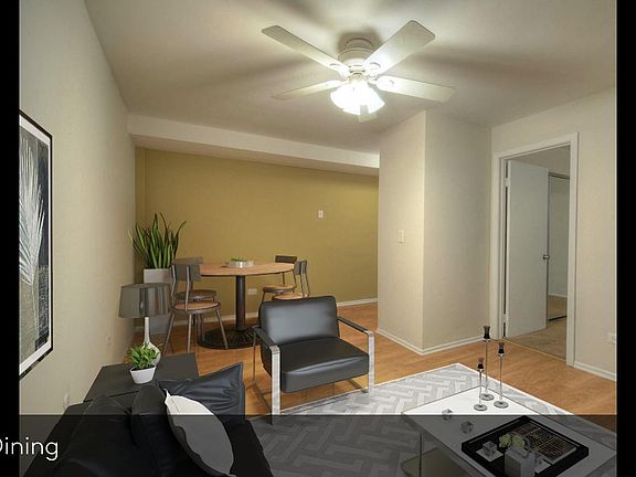 3rd image of 4616 N Beacon St APT 1E