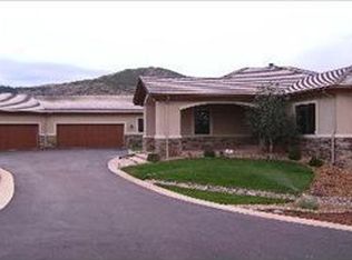 9521 Bear Claw Dr, Littleton, CO 80127