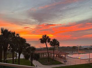 880 Mandalay Ave APT 213, Clearwater Beach, FL 33767