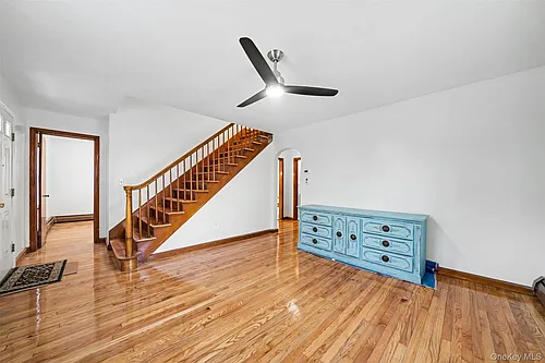 15 Forge Hill Rd Photo 1