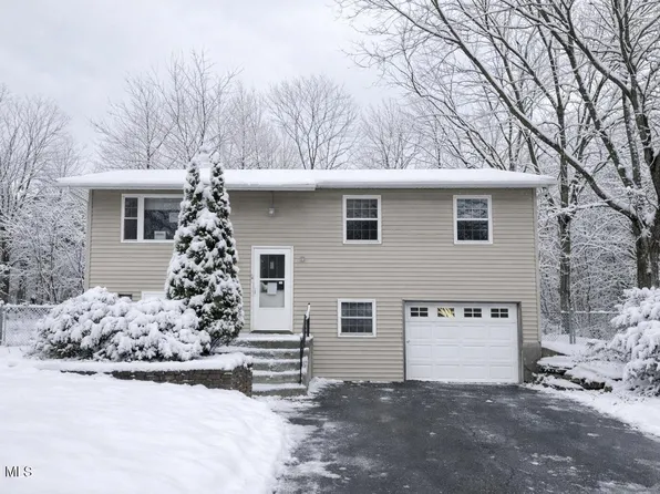 23 Burning Pines Drive, Ballston Spa, NY 12020