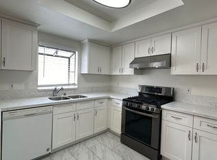 1960 Peck Rd #B, Monrovia, CA 91016