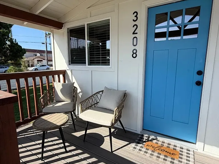 3208 Madison Ave — Photo 2