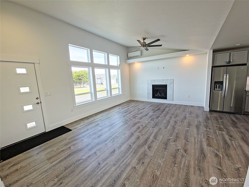 4th image of 1201 E Ocean Shores Blvd SW