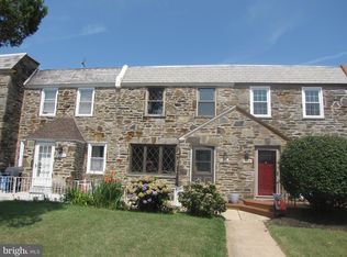 7321 Sherwood Rd, Philadelphia, PA 19151