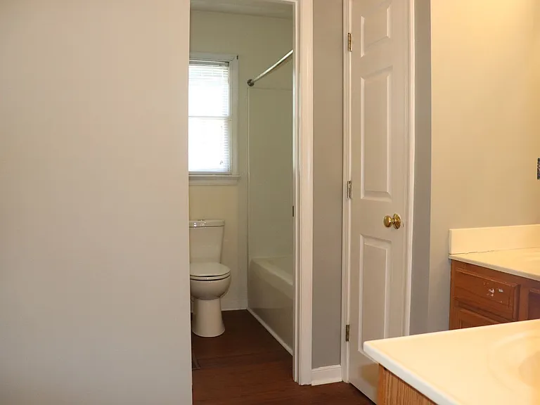 6001 Yates Ln — Photo 16