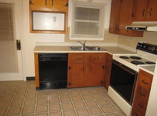 2nd image of 297 Lincoln St #A