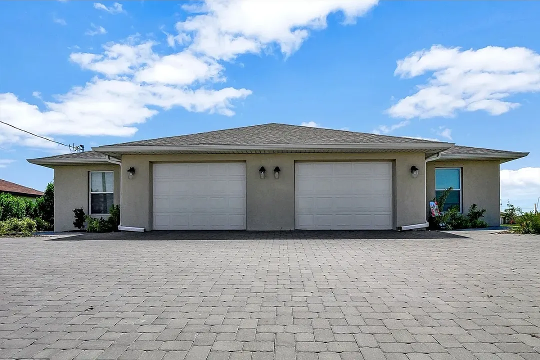 3 bed, 1230 sqft, $1,650 — Photo 1