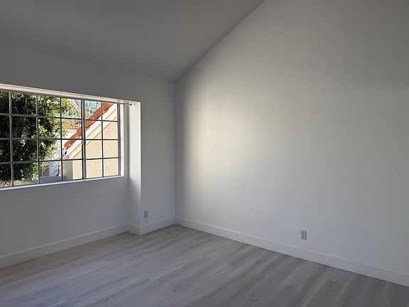 5th image of 4240 Lost Hills Rd Unit 802