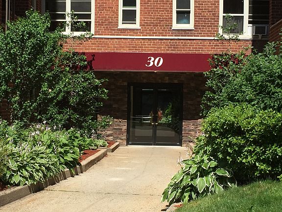 2nd image of 30 N Broadway APT 3L