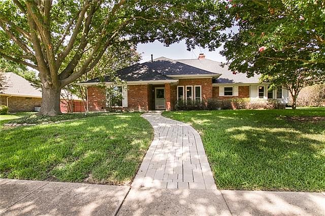 1st image of 3801 Knob Hill Dr