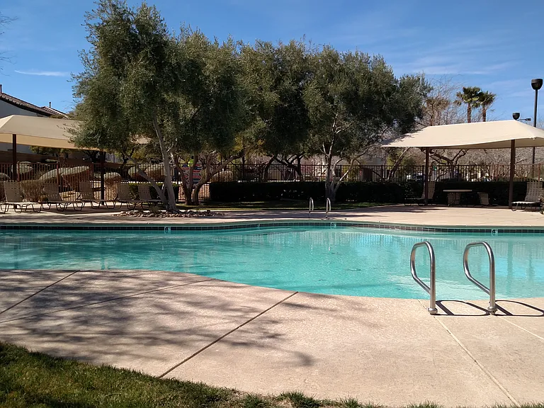 7612 Tiffany Lamp Ct — Photo 25