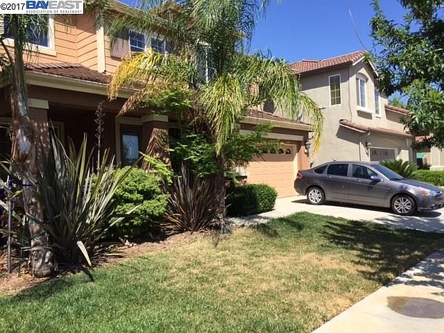 1st image of 553 Ashwood Ln