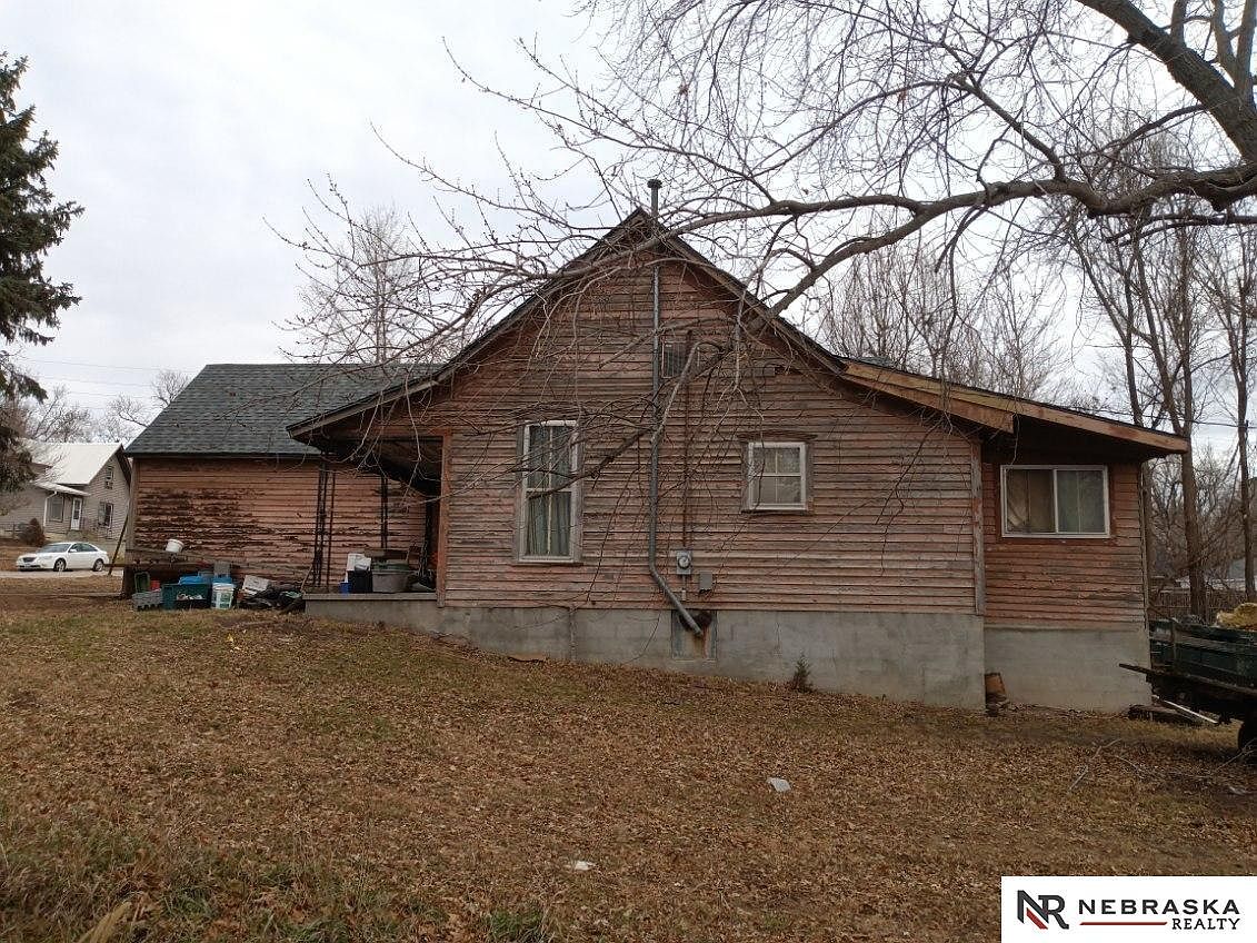 1200 3rd St, Fairbury, NE 68352 | MLS #22409923 | Zillow