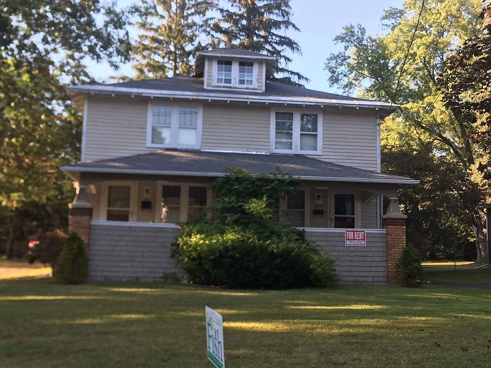Exterior. Rental unit on right