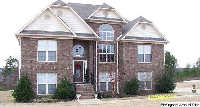 1st image of 900 Brookhaven Dr
