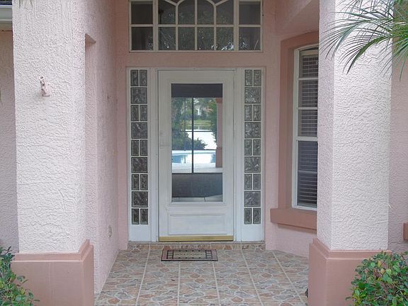 3rd image of 4174 Ventana Blvd