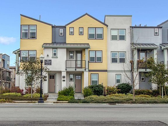2nd image of 880 E Duane Ave Unit 6