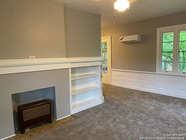 910 Nacogdoches Rd #B — Photo 7