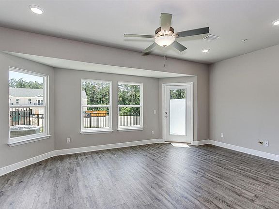 5th image of 9841 Nature Creek Blvd #C