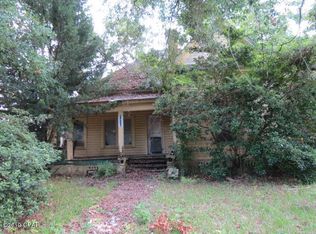 1325 Watts Ave, Chipley, FL 32428