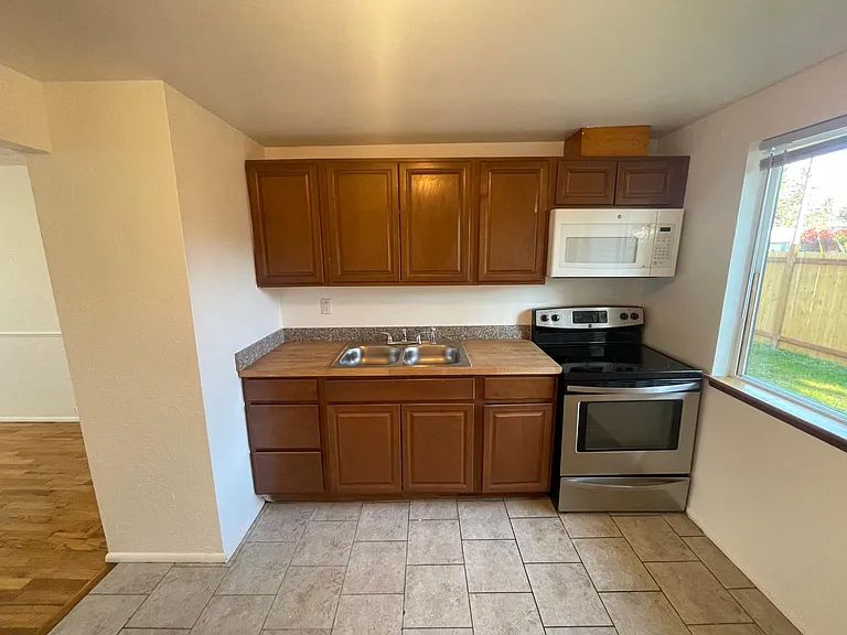 8824 Custer Rd SW — Photo 6