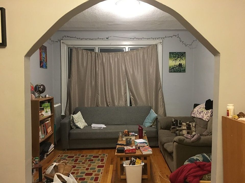 1st image of 2383 27th St #1