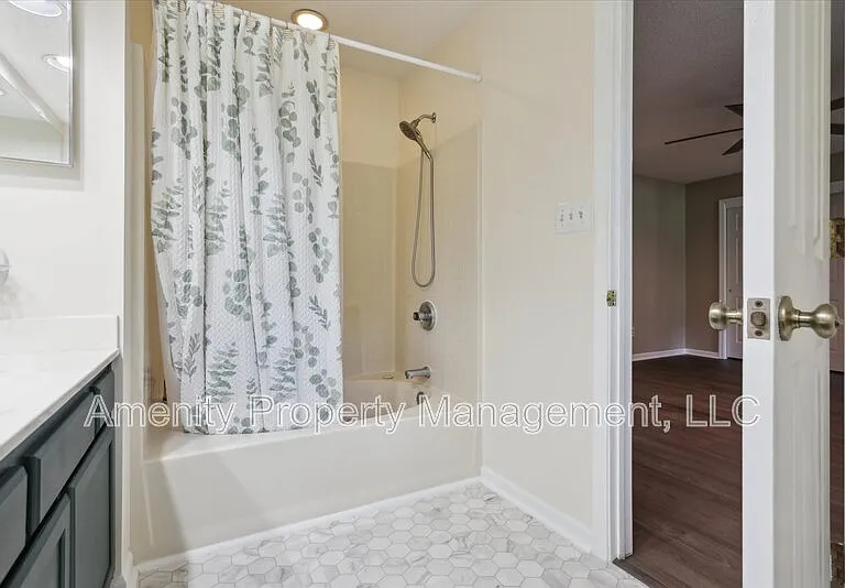 1628 Willow Cv — Photo 21