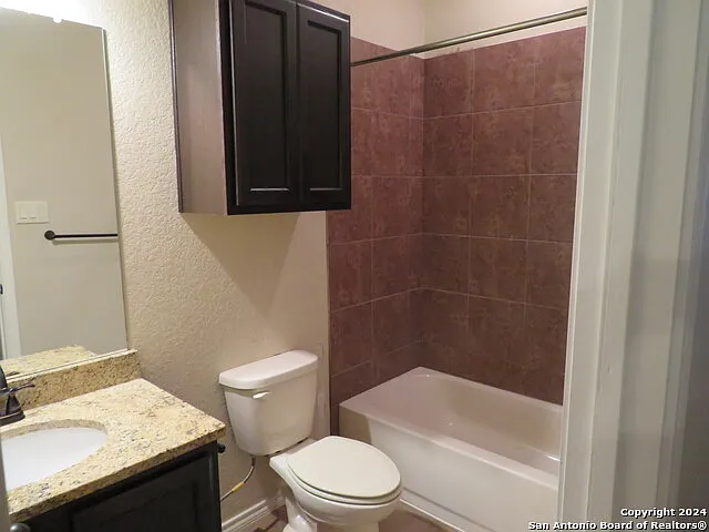 734 Saengerhalle Rd — Photo 9