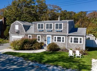 6 King Phillip Rd, Mattapoisett, MA 02739