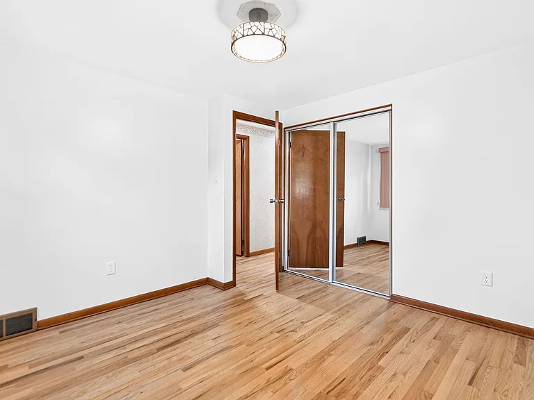 436 Sharon Rd — Photo 24