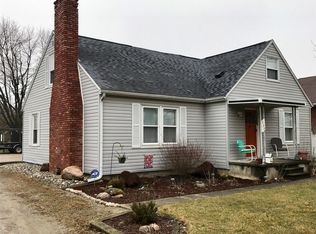 237 N Main St, Avilla, IN 46710