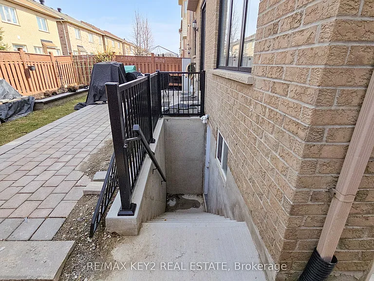 54 Oakford Dr #BASEMENT — Photo 34