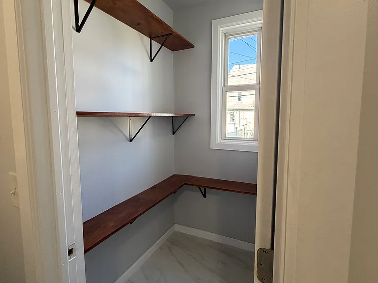 59 N 15th St #3 — Photo 15