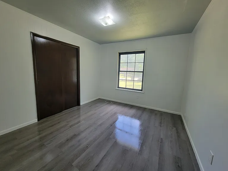 3405 Granberry Dr — Photo 7