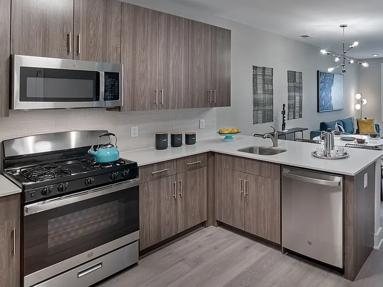 307 W Elizabeth Ave — Photo 15