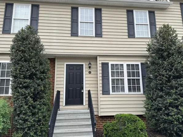 110 Aaron Pl, Lynchburg, VA
