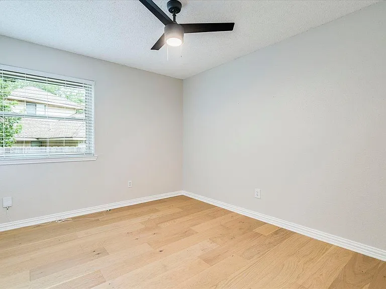 16517 Spotted Eagle Dr — Photo 15