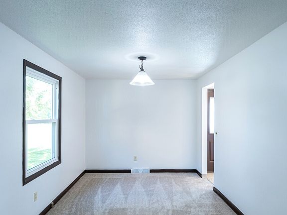 5th image of 3980 Bailey Ave APT B