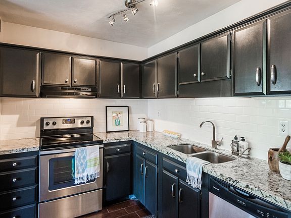 5th image of 710 E 200 S APT 4F