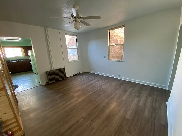 2ND MAIN ROOM