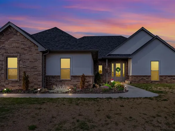 12420 SW Graclyn Ct, Lawton, OK 73505