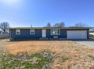 321 NW 16th St, Lincoln, NE 68528