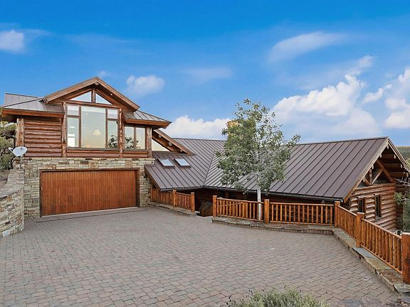 3rd image of 2604 E Morning Glory Cir