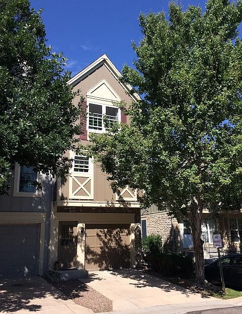 End unit with garage